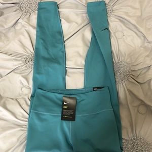 Nike Dri-Fit Leggings